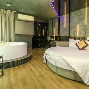 Love hotel Bonita Signature, Ho Chi Minh City